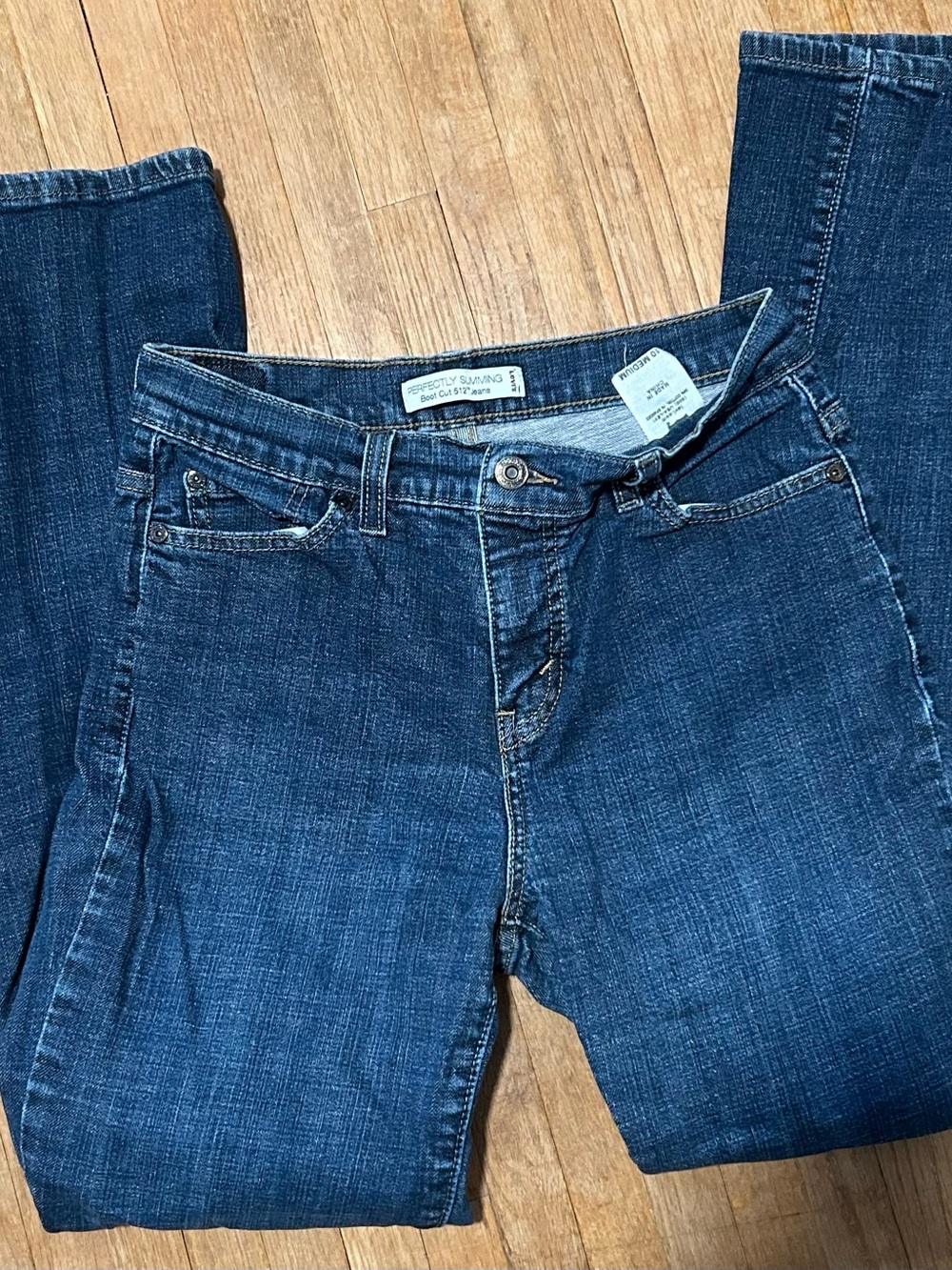 Levi’s Dark Blue Women’s Jeans - Perfectly Slimming bootcut 512 jeans